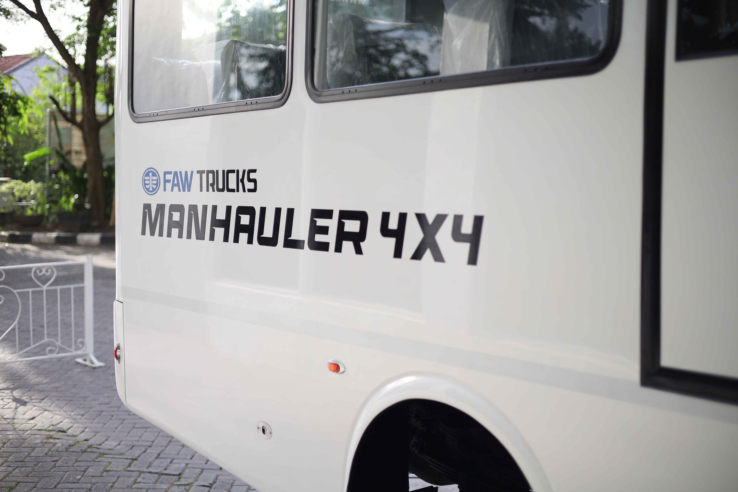 4 Cara Mengatasi Microsleep Saat Mengemudi Truk